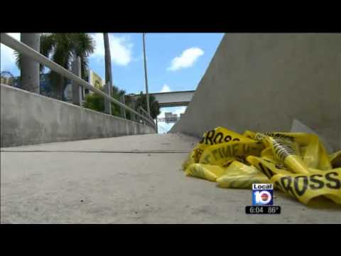 Miami Cannibal Attack: Face-Eater Identified 5/29/2012. Share this video →