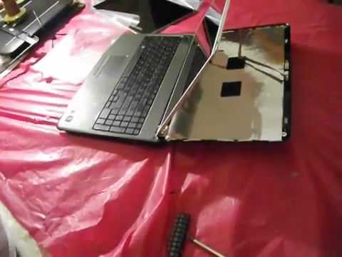 Laptop screen replacement - How to replace laptop screen ...